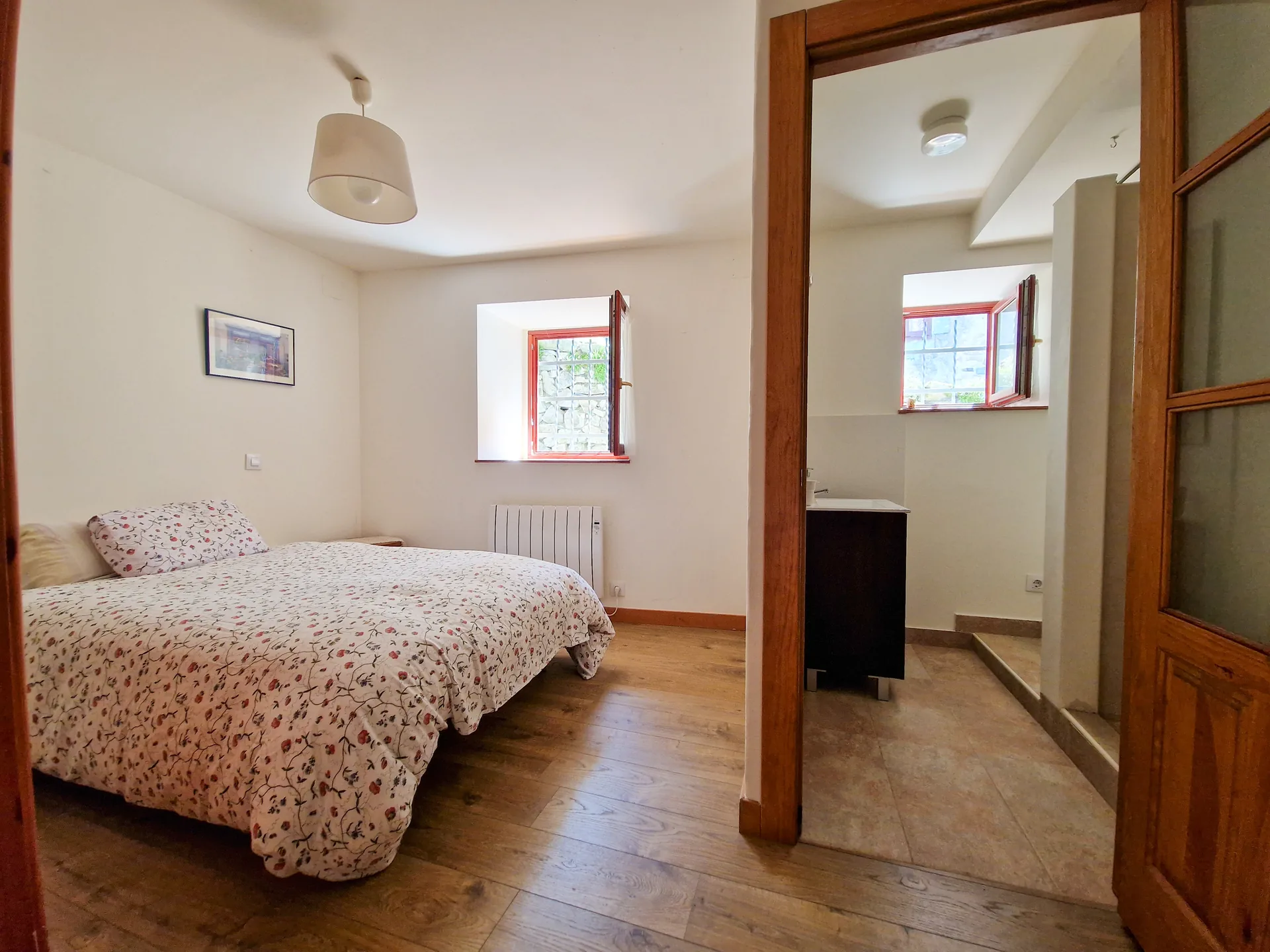 Ground floor bedroom suite 3