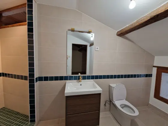 First floor green bathroom